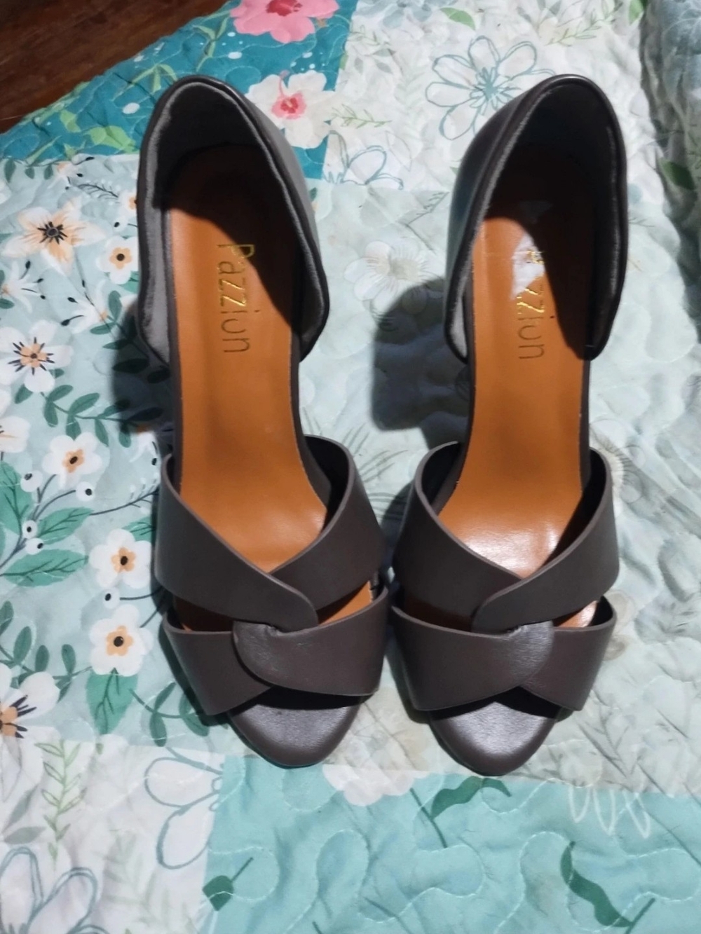 Pazzion Women's Gray Open-Toe Heels